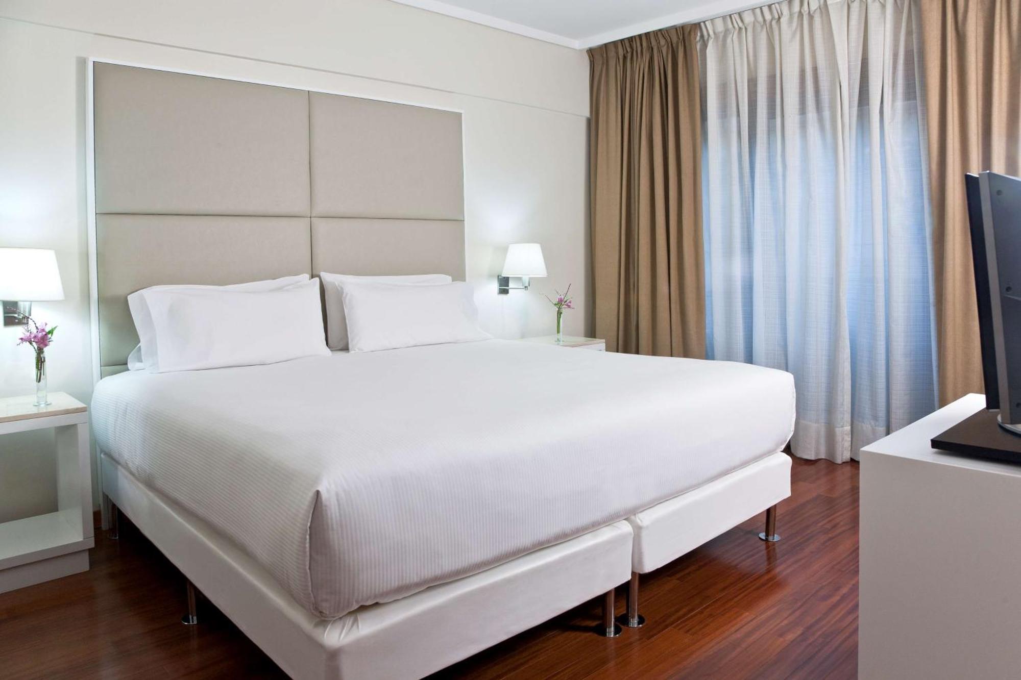Nh Buenos Aires Florida Hotell Exteriör bild