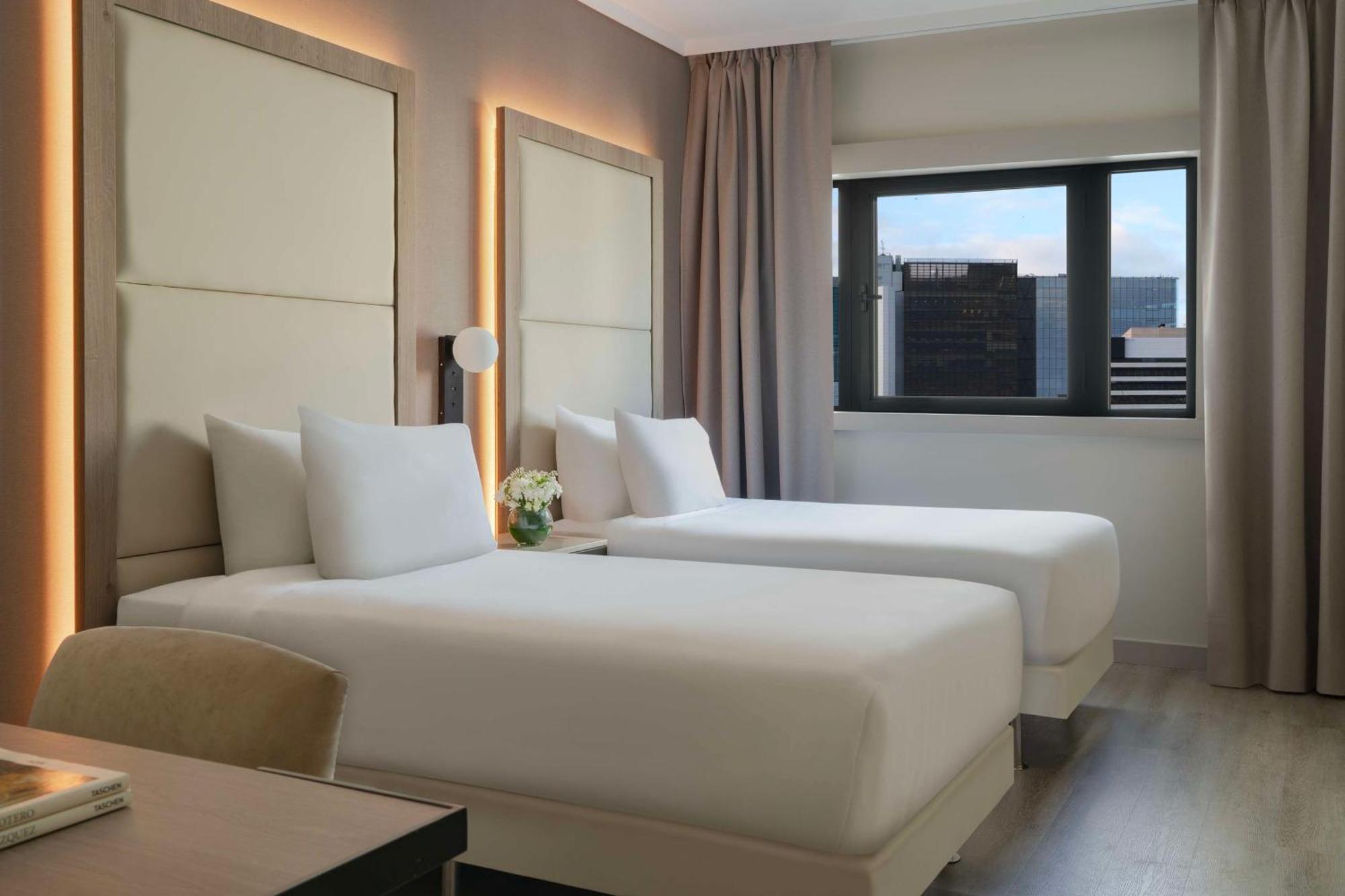 Nh Buenos Aires Florida Hotell Exteriör bild